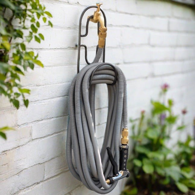 Hose Pipe with Adjustable Spray Gun (2 Sizes) - Duck Barn Interiors