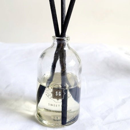 Secret Garden Reed Diffuser - Sweet Pea1 - Duck Barn Interiors