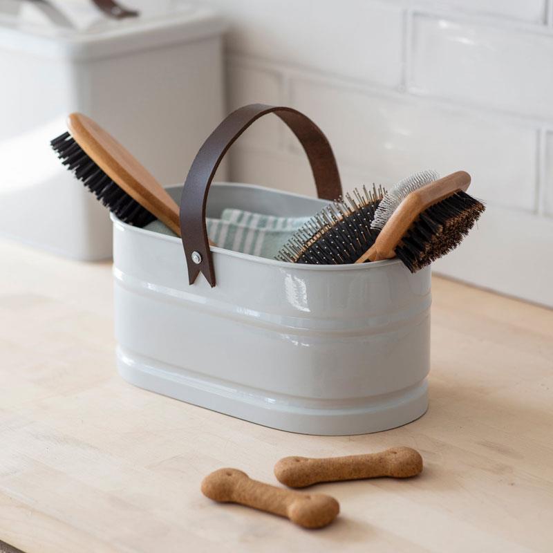 Pet Grooming Bucket1 - Duck Barn Interiors