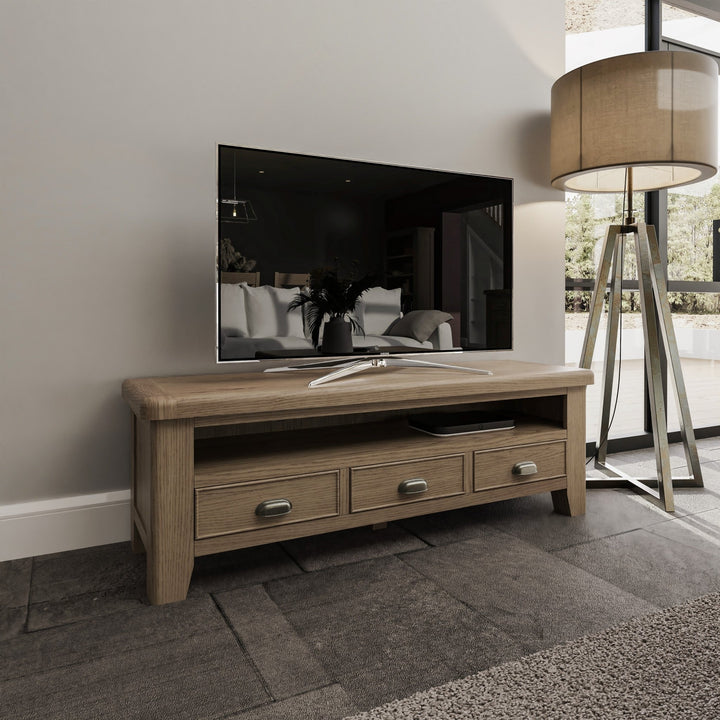 Rusper Oak Large TV Unit1 - Duck Barn Interiors