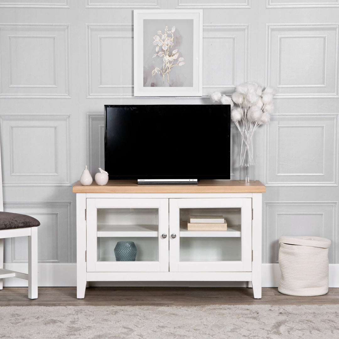 Windsor White Standard TV Stand1 - Duck Barn Interiors